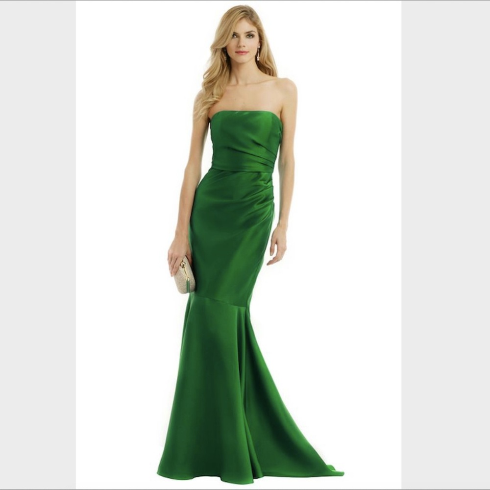 Badgley Mischka "Total Knockout" Mermaid Gown